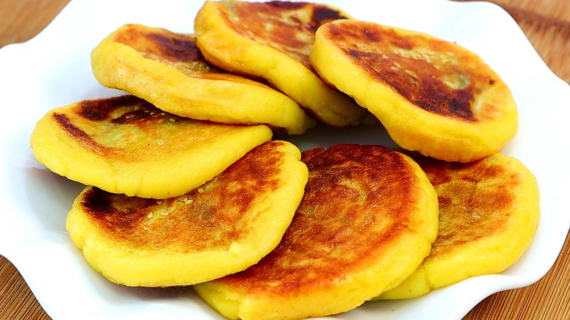红薯饼最健康的做法无水不油炸媳妇做了一大盘上桌就吃光