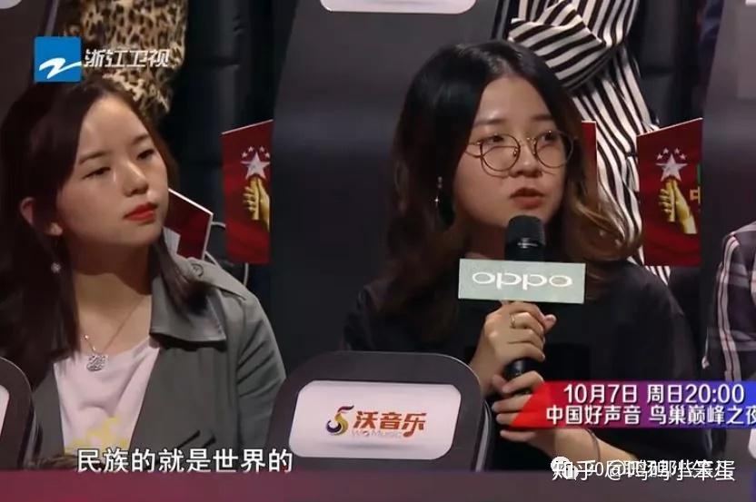 这首曲子的作词家是80年代的北大诗人海子,作曲家是摇滚音乐家张慧生