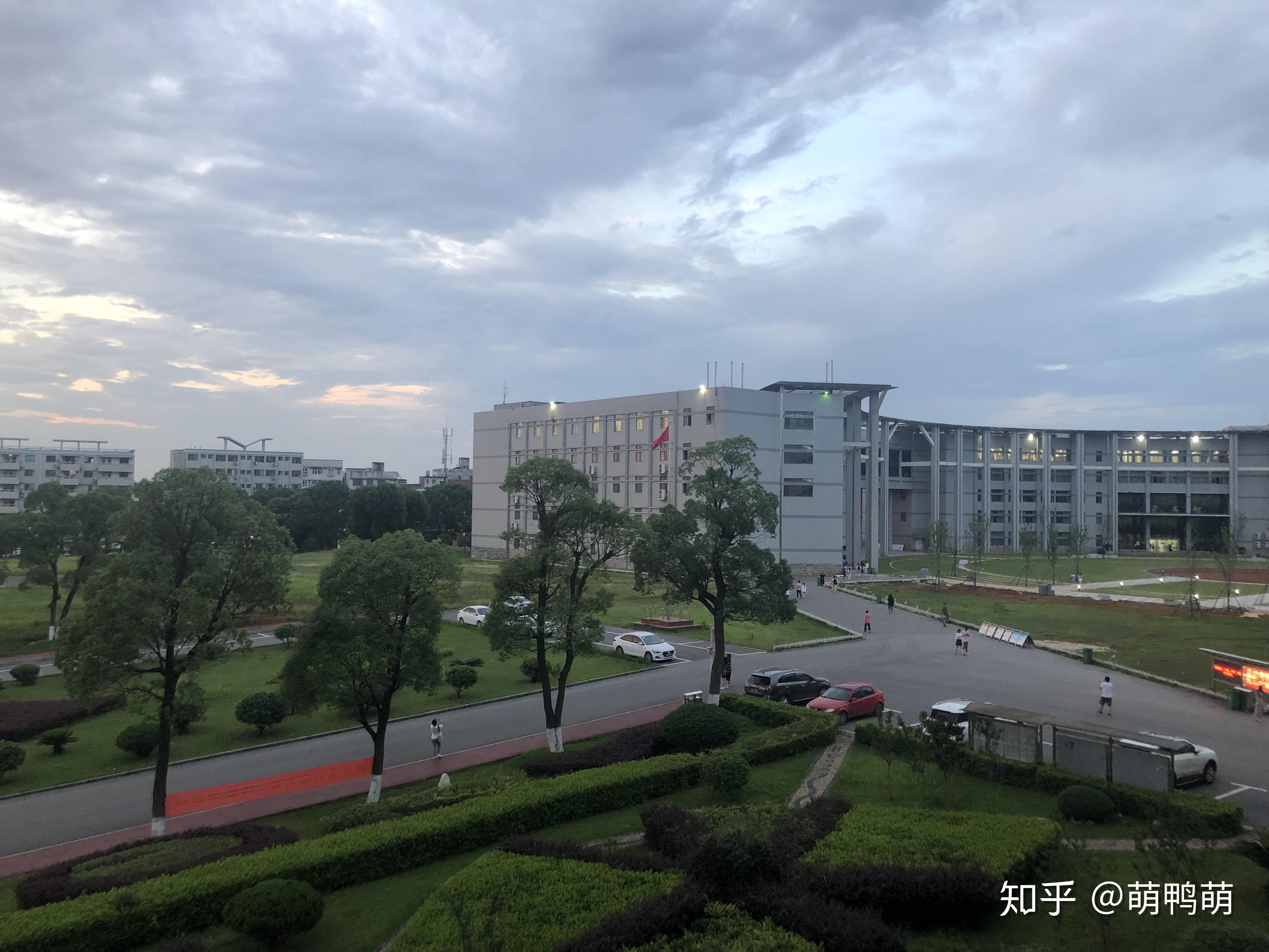 湖南工商大学 北校区图片