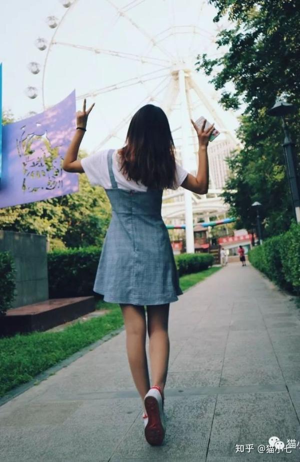 一米六高的梨型身材女孩,有哪些神仙穿衣搭配?