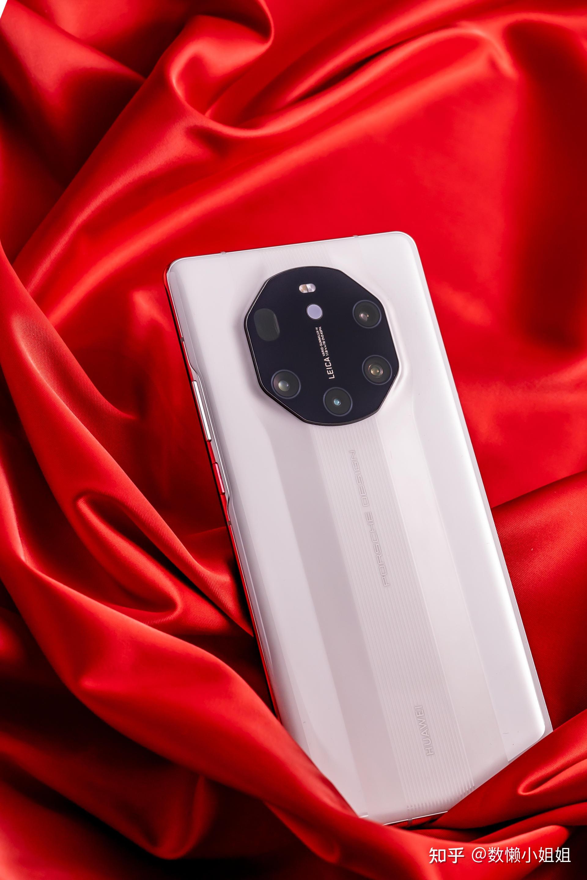 高级隐于无形中华为mate40rs保时捷设计图赏