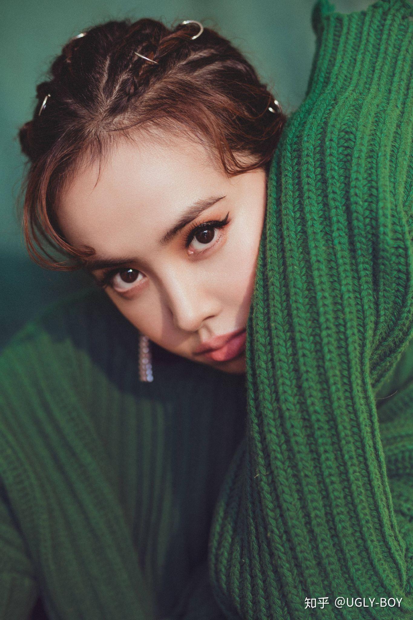 中国女明星里能称之为神颜的有谁