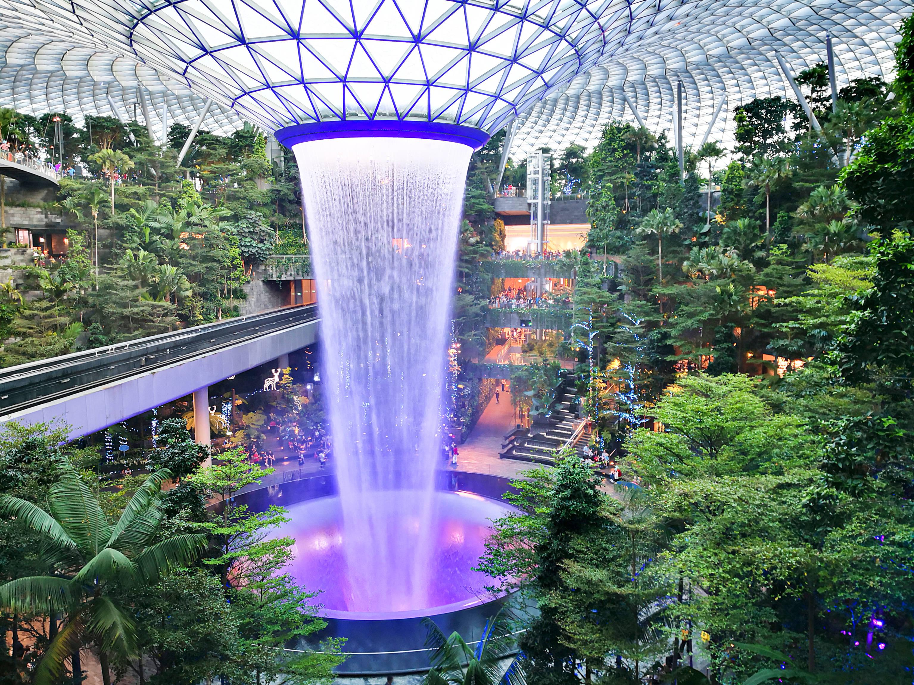 一篇文章告诉你，新加坡樟宜机场为什么能成为全球最佳机场 - 知乎