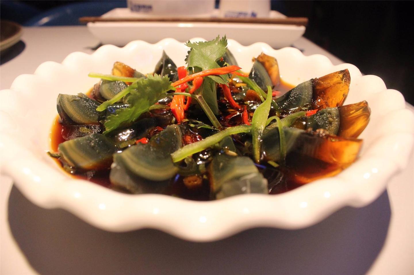 铅 走了 铜 来了 松花蛋里还真的含有铜 有的还很高 知乎