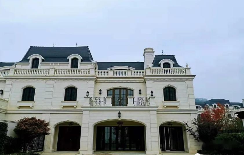 青岛最贵的别墅图片