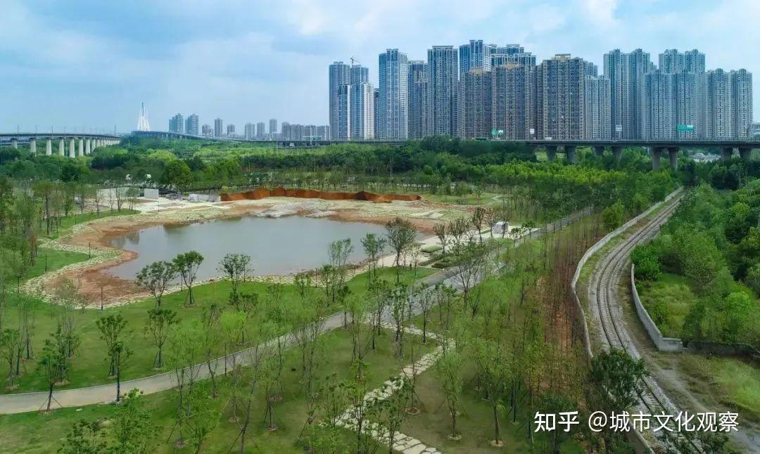 武汉市青山区推进武汉工业港,北湖产业新城,武汉氢都等三大项目