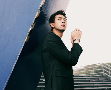 杜江晒儿子嗯哼七岁近照附上外号小李现网友打趣不应该