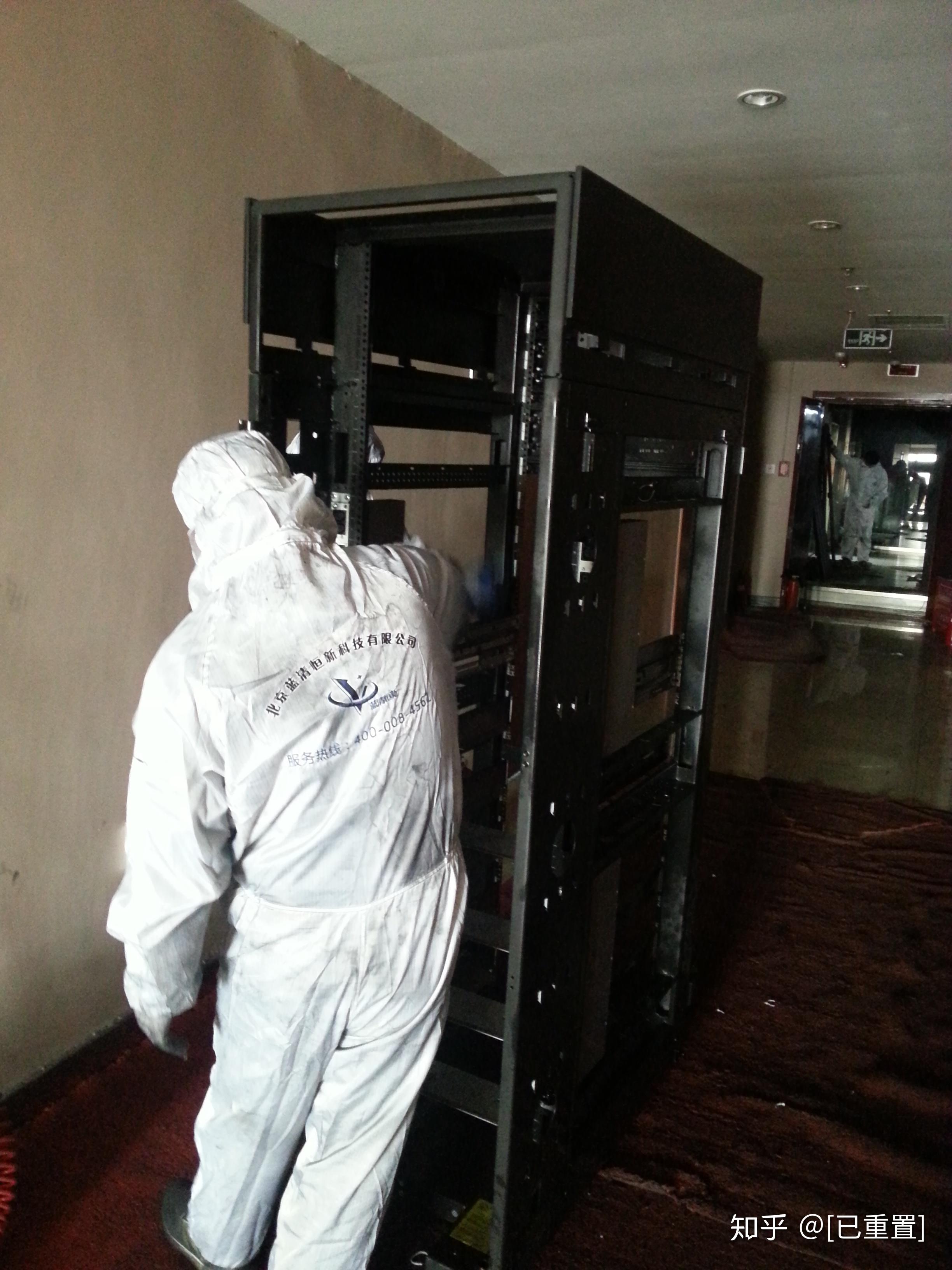 机房除尘服务器除尘在ups电池自燃后的应用