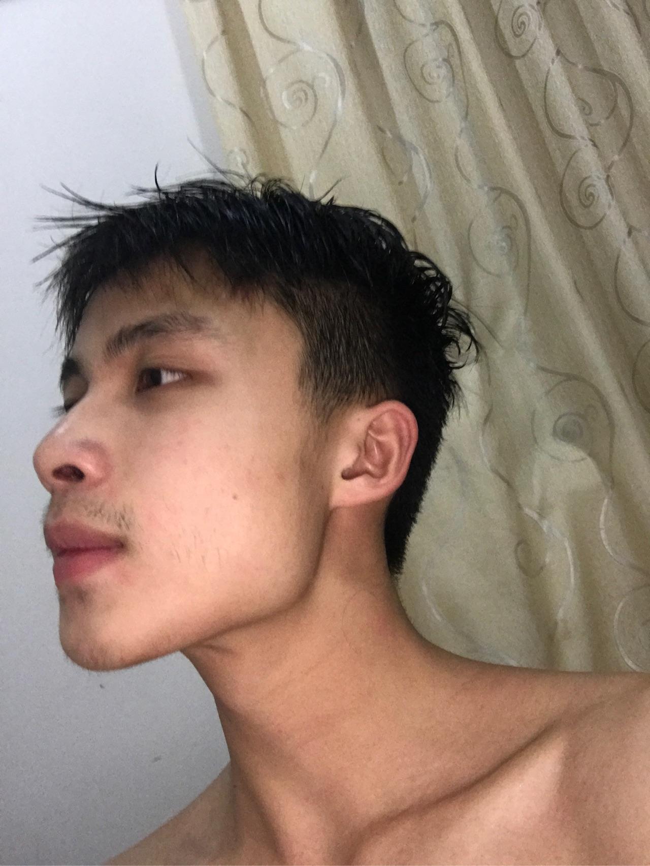 侧脸好看正脸不好看会是什么样子啊