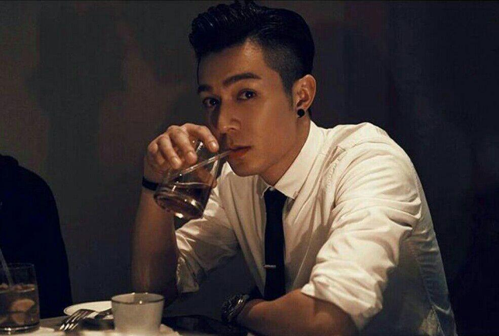 如何评价周柏豪?
