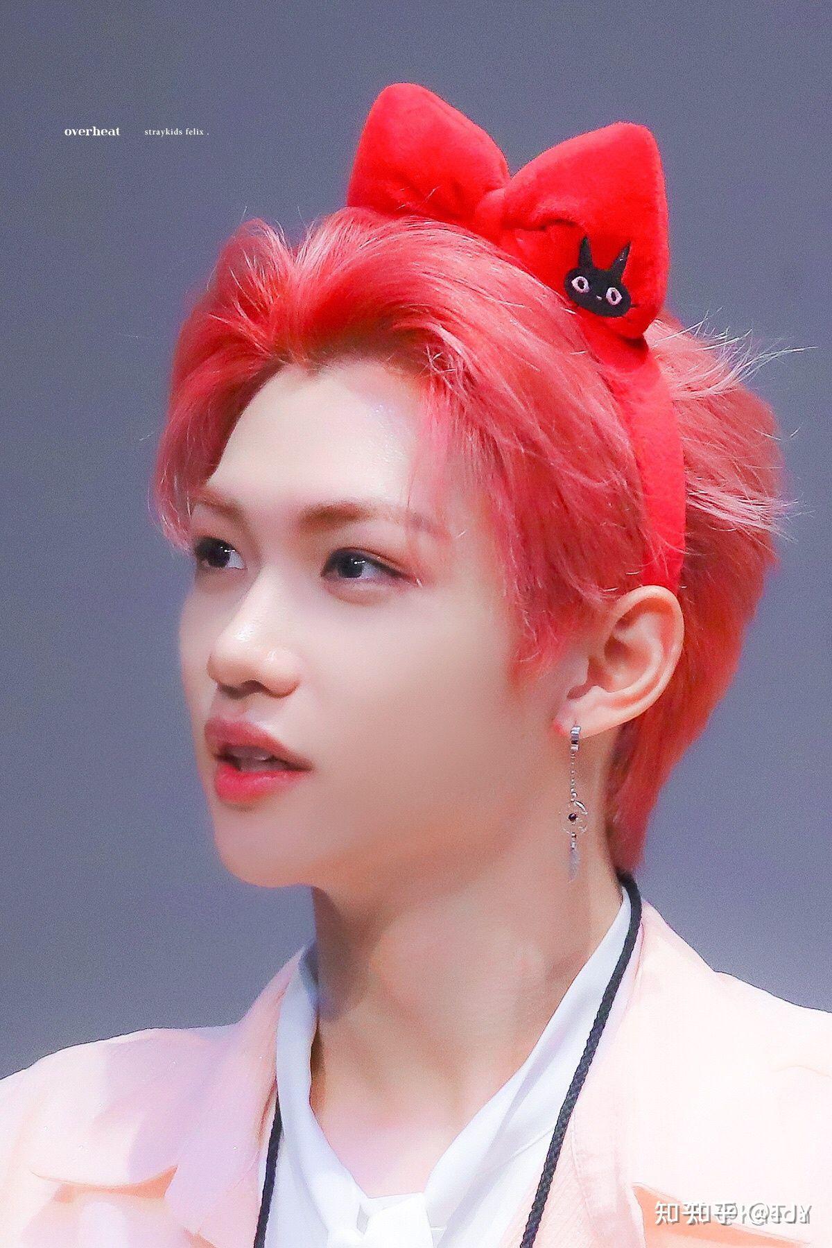有人深扒straykids李龙馥felix变脸史吗? - 知乎