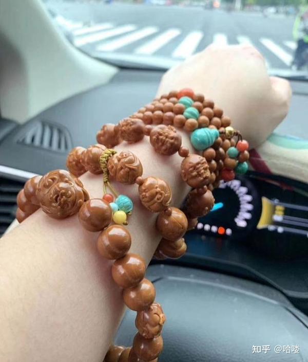 花梨木手串 花梨木手串怎么盘 黄花梨手串店