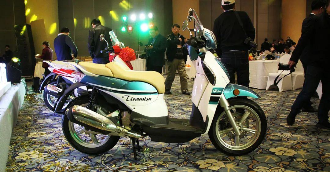 19980元金城提拉米苏150新车上市免交购置税欧式踏板