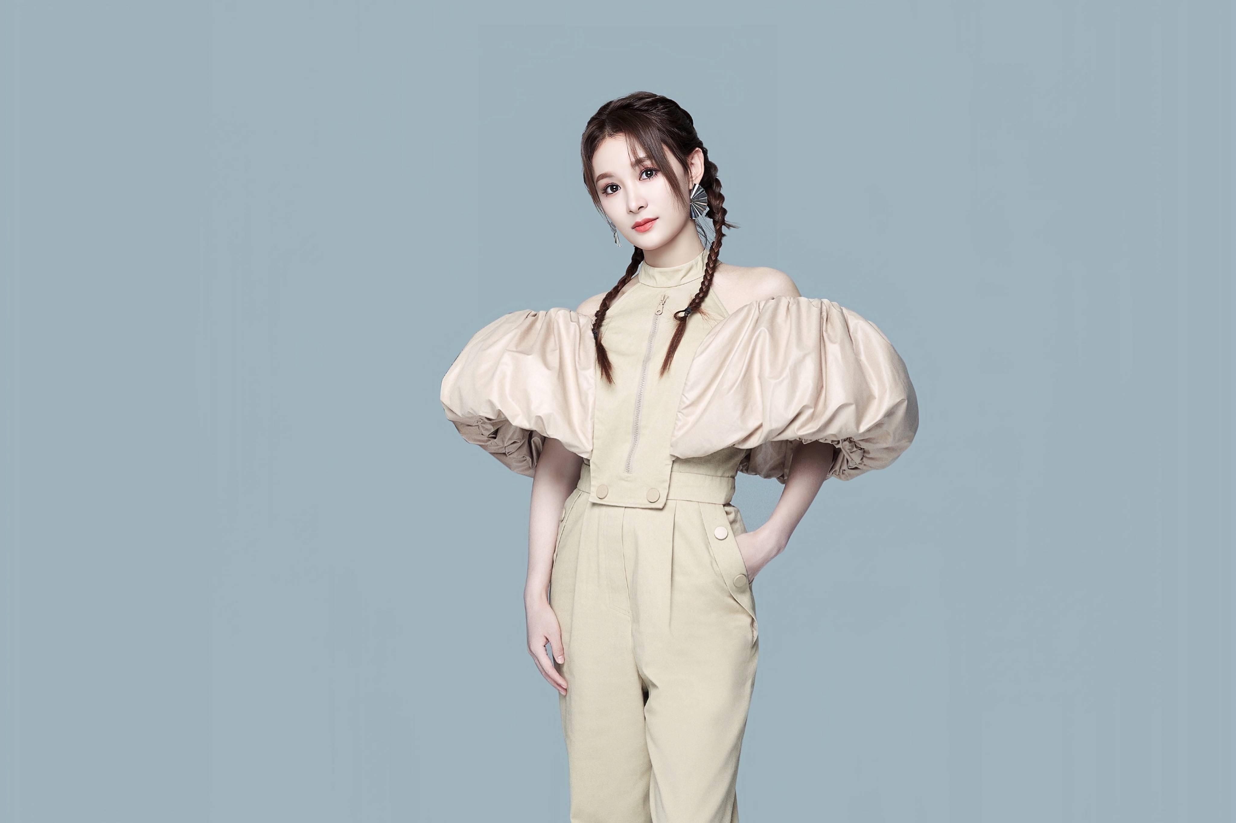 歌手刘洋洋现身央视春晚联排 与歌迷亲密互动 - 知乎