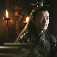 为什么很多人认为只要糜芳不投关羽就能够抵挡另外两家的进攻，但实力更强的孙权在另两家的合击下必亡?