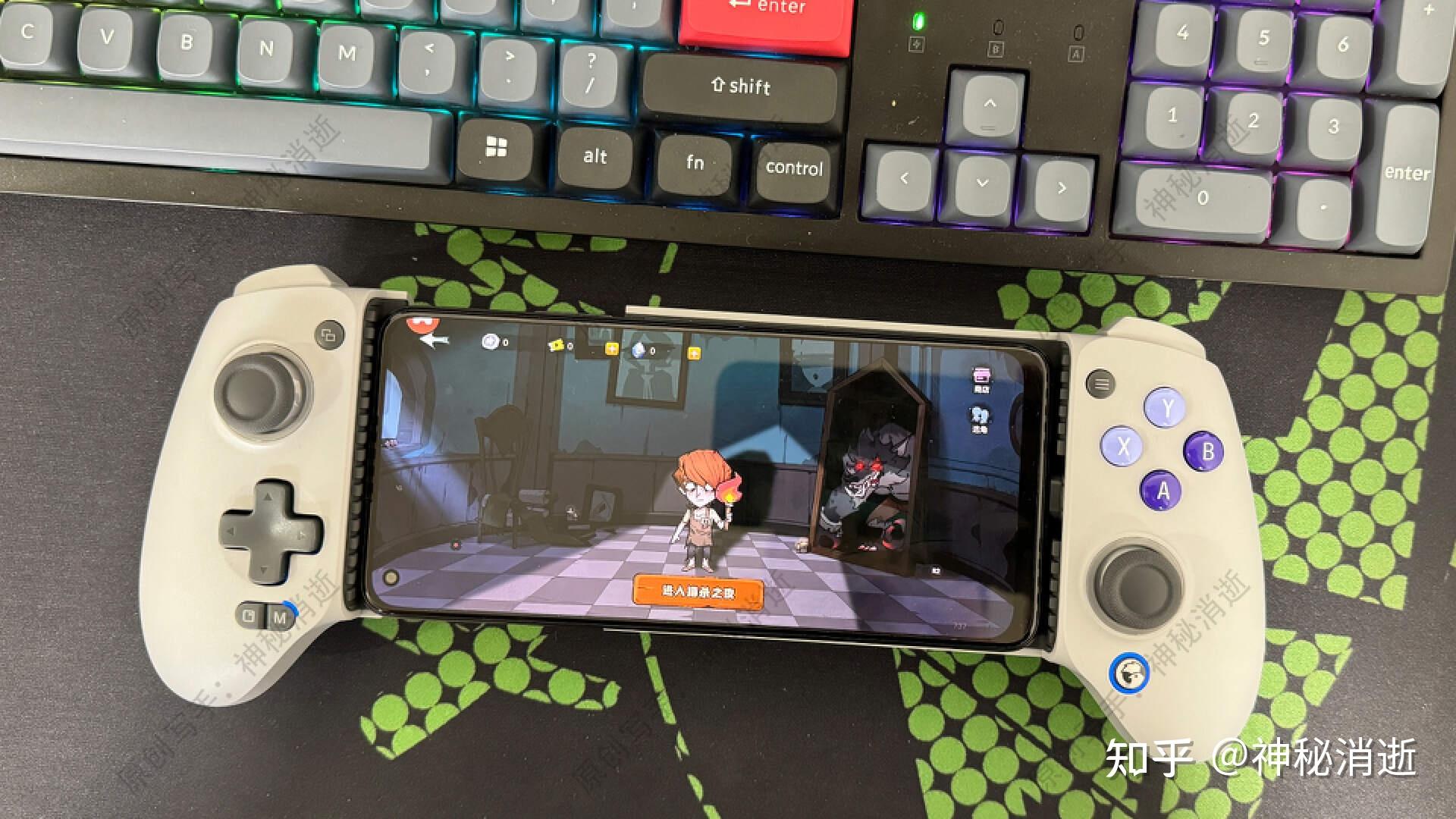 盖世小鸡g8射手座typec游戏手柄可以随身带着走让手机秒变掌机