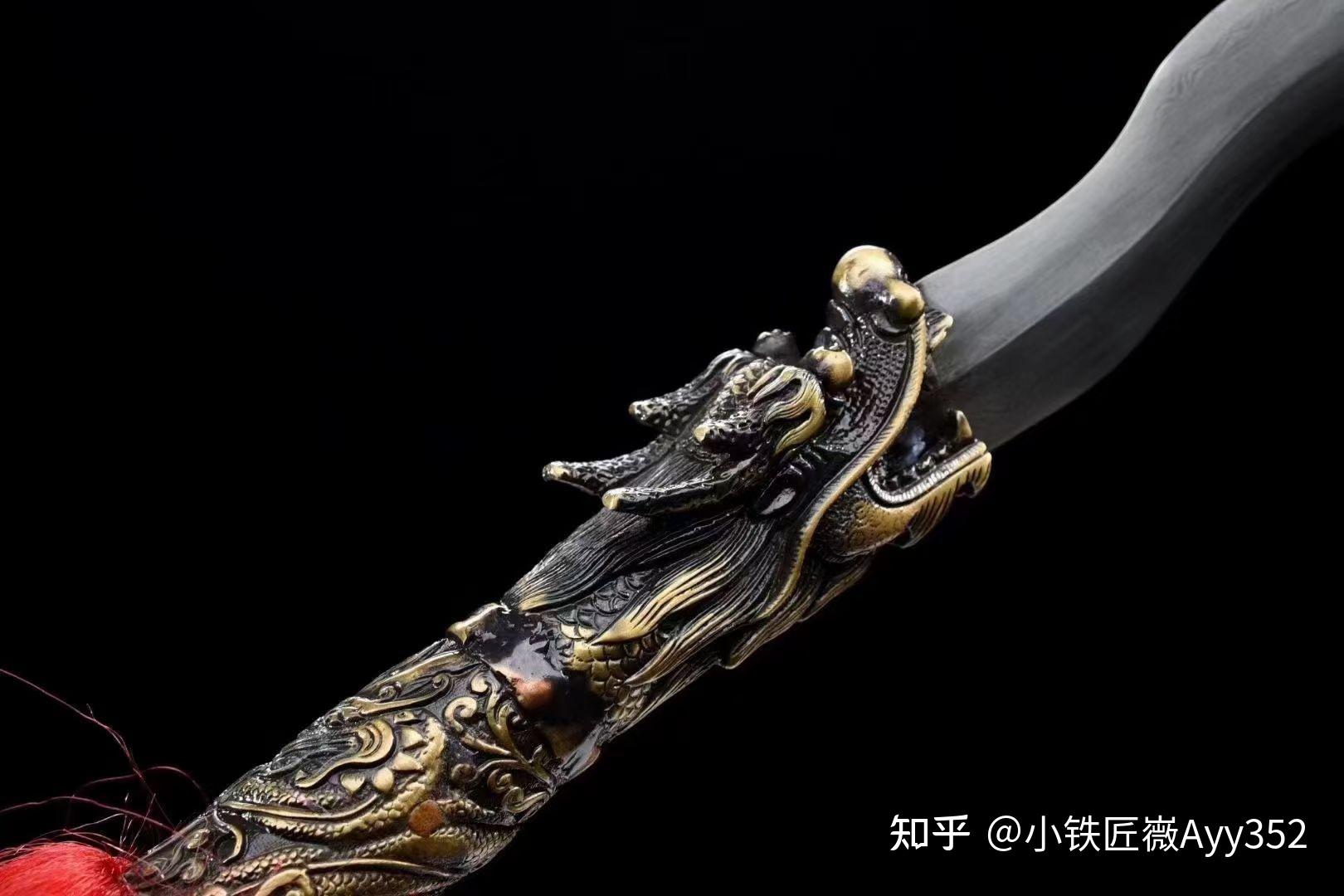 花纹钢丈八蛇矛