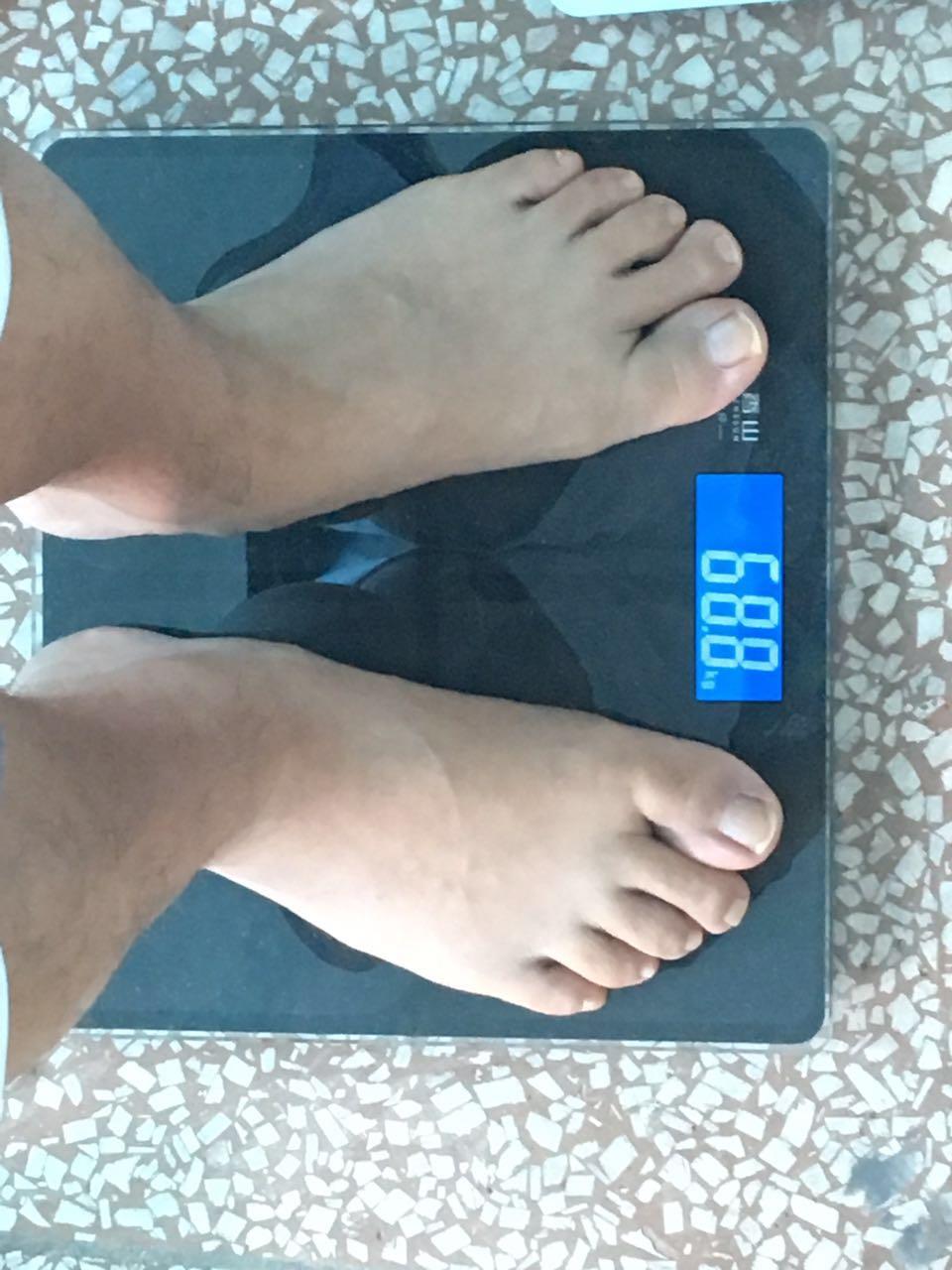 我目前52kg,减肥目标体重43kg.