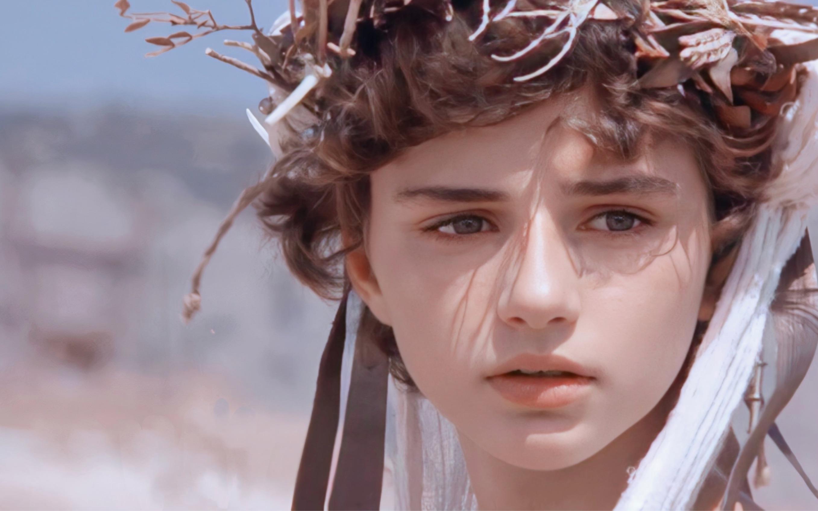 圣洁雌雄莫辨的希腊美少女