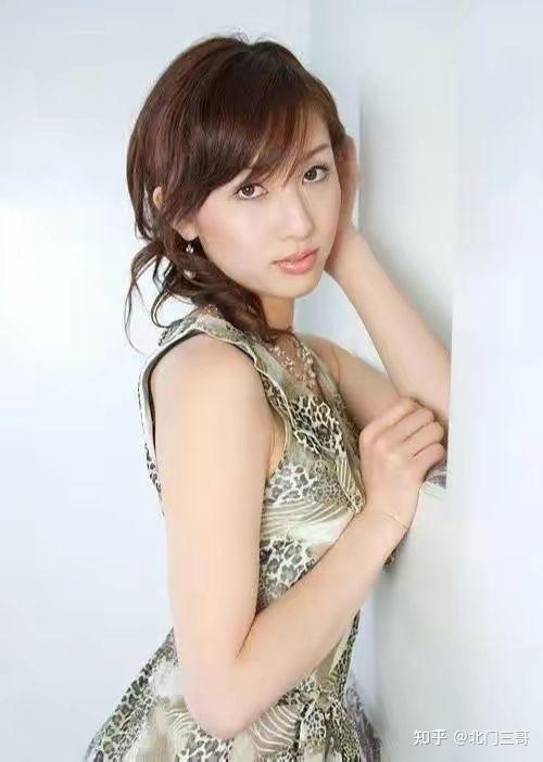 天上人间"狐媚娘"司灵,在东莞的传奇经历(2) - 知乎