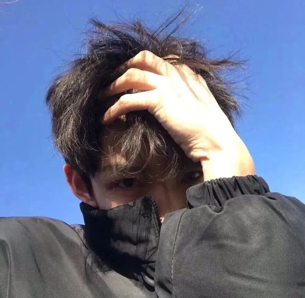 有没有一些干净清爽的男生头像?