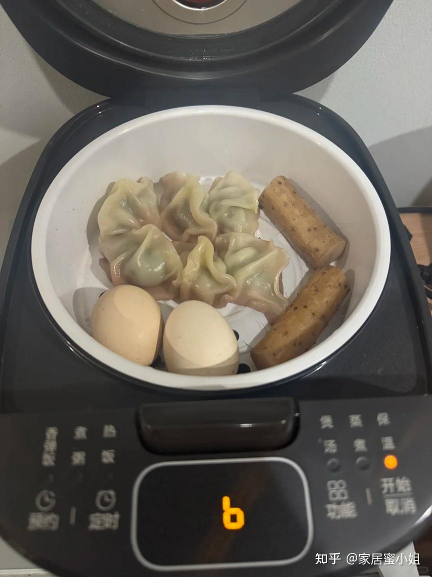 被年轻人的“电饭煲”用法惊到了！只有你想不到，没有它做不到