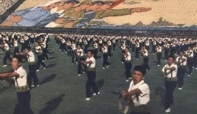 1965年的全运会开幕式及团体操表演 - 知乎