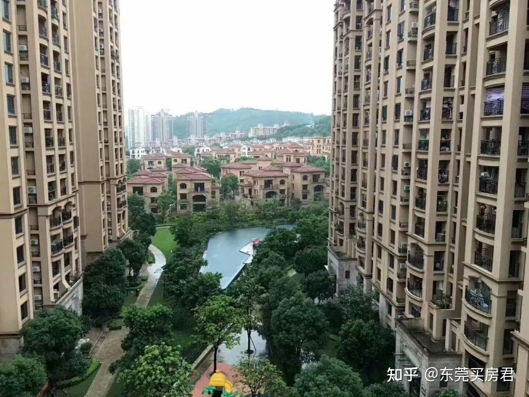 樟木头的豪宅盘:绿茵温莎堡香堤