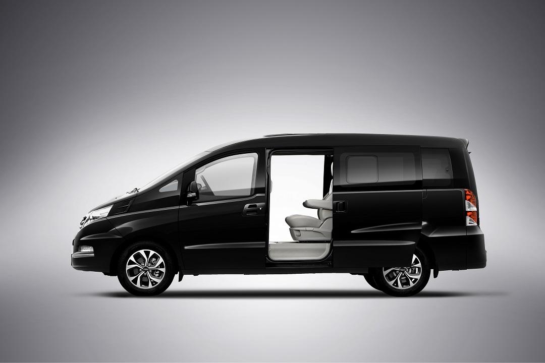 配备360度旋转座椅 瑞风m5 2.0t柴油版上市售15.98万元 - 知乎