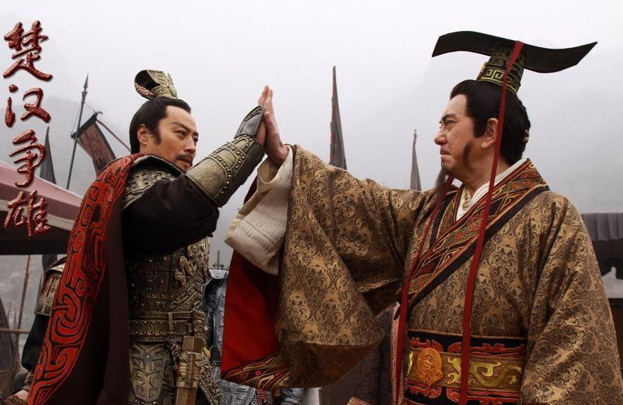 楚汉争雄为什么刘邦起点比项羽低却能战胜项羽赢得天下