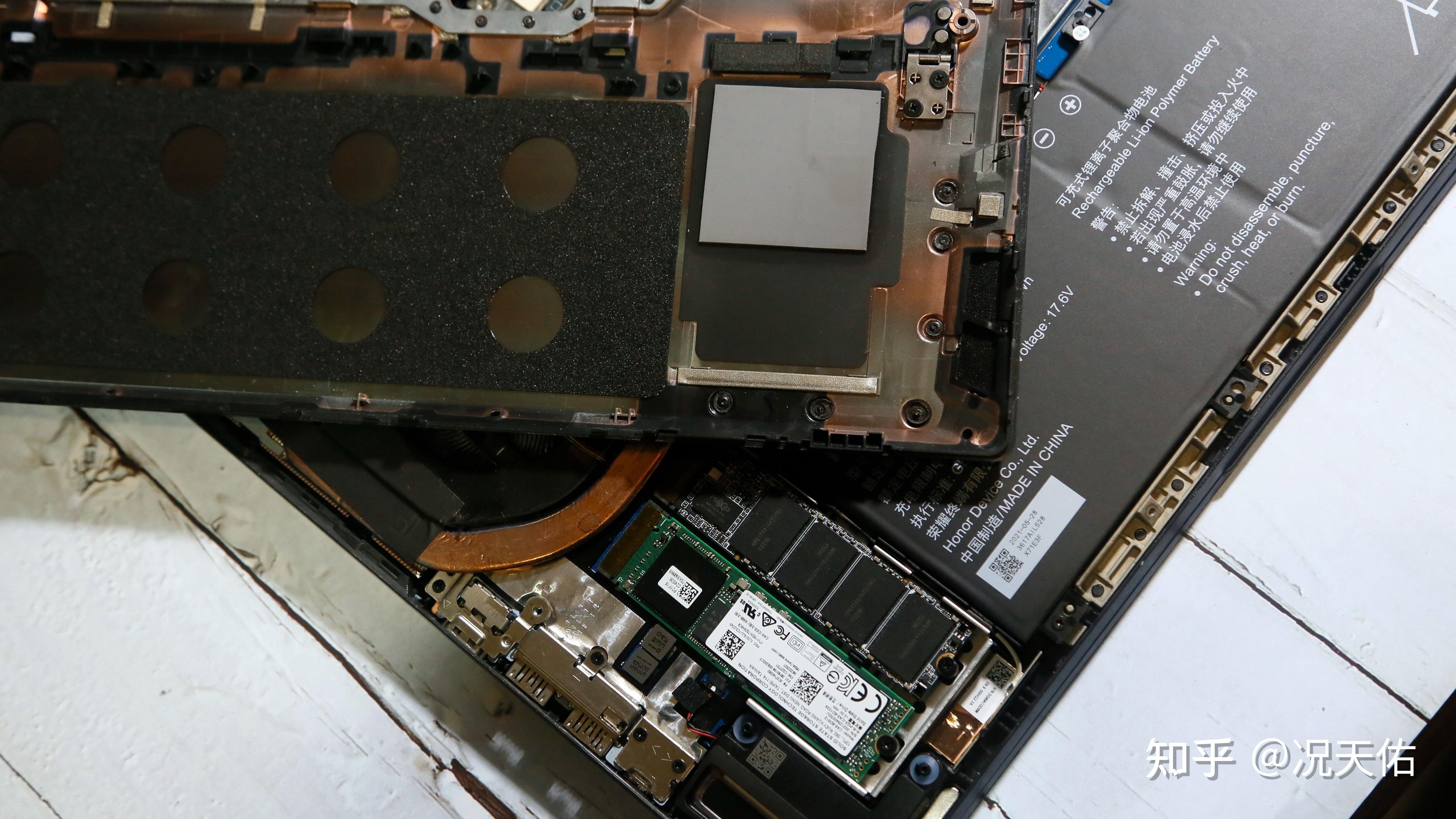 荣耀猎人v700升级1t固态 32g内存条,轻松解决存储和运行速度问题