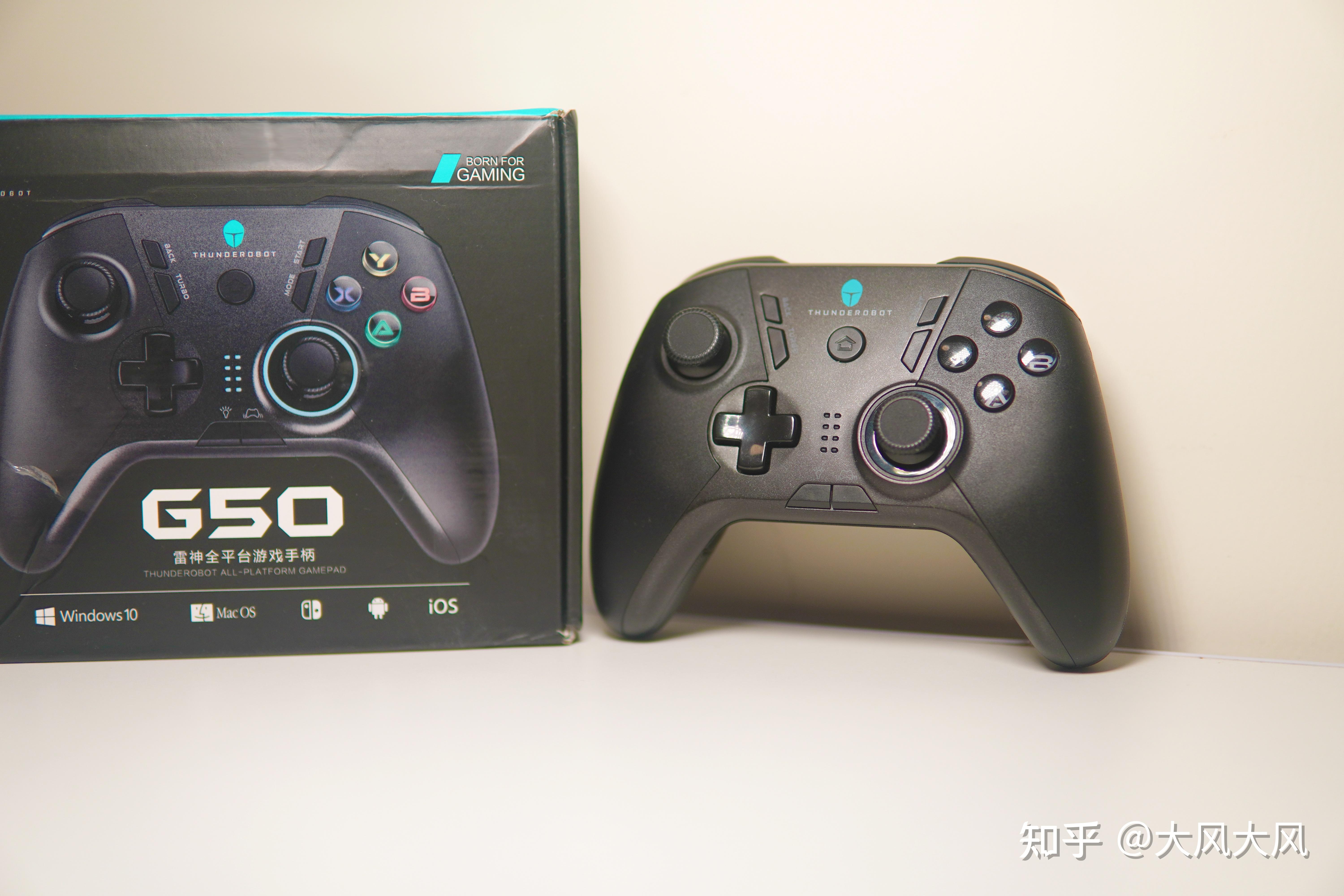 自带手机支架的手柄雷神g50游戏手柄上手体验评测