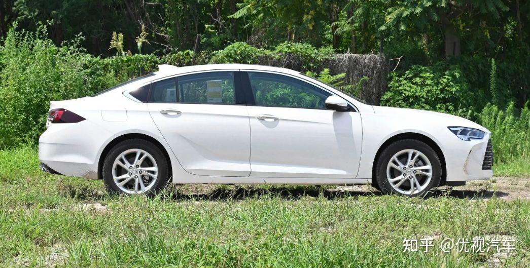 这2款合资中型车现已跌至12万多,买车求稳的人应该看看