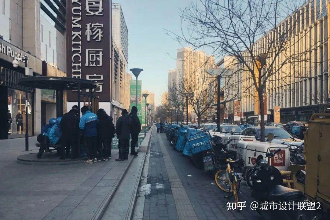 城市更新:景观重塑 旧城复苏 | 四个街道改造案例 - 知乎