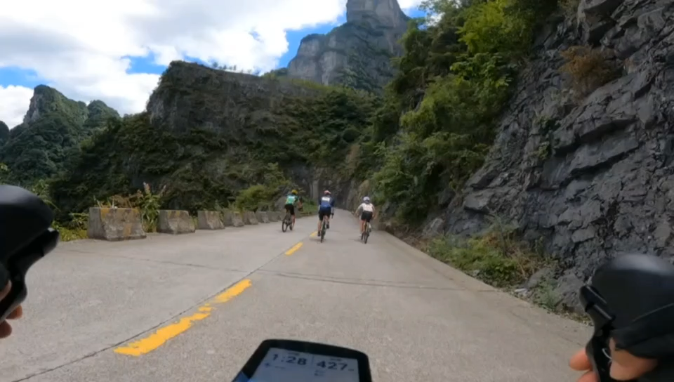 变速自行车变速器怎么安装