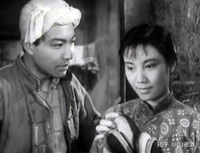 1964年,北影厂决定再次拍摄《小二黑结婚》,女主角小芹定下由年轻貌美