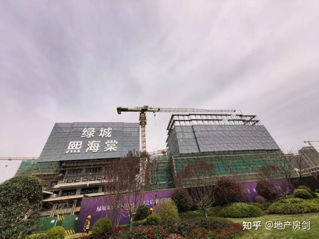 约143㎡!高新唯一的洋房产品,户型曝光! - 知乎