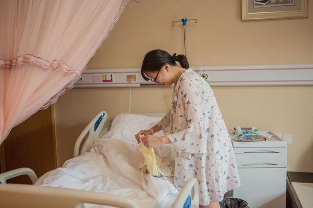 9个小时36张照片直击从待产到生命诞生的纪实全过程