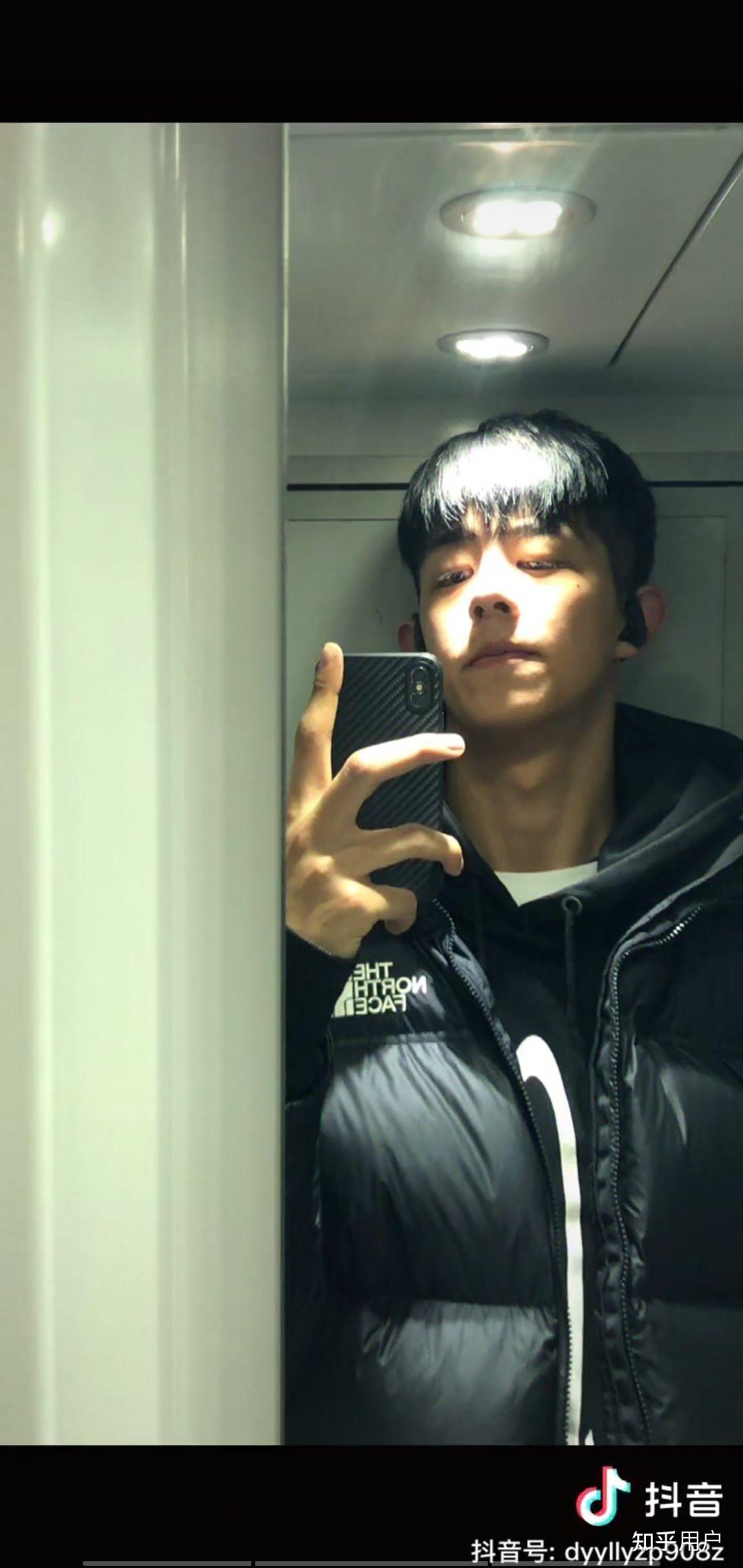 复旦大学帅哥多吗?