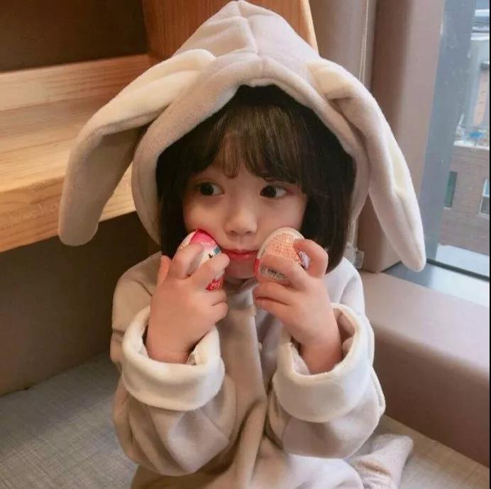 很可爱的搞怪的小女孩照片可以当做头像的! - 知乎