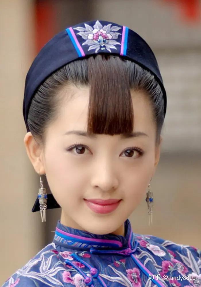 秦岚李宗翰领衔主演吕颂贤潘仪君潘虹联合主演的绣娘兰馨剧照