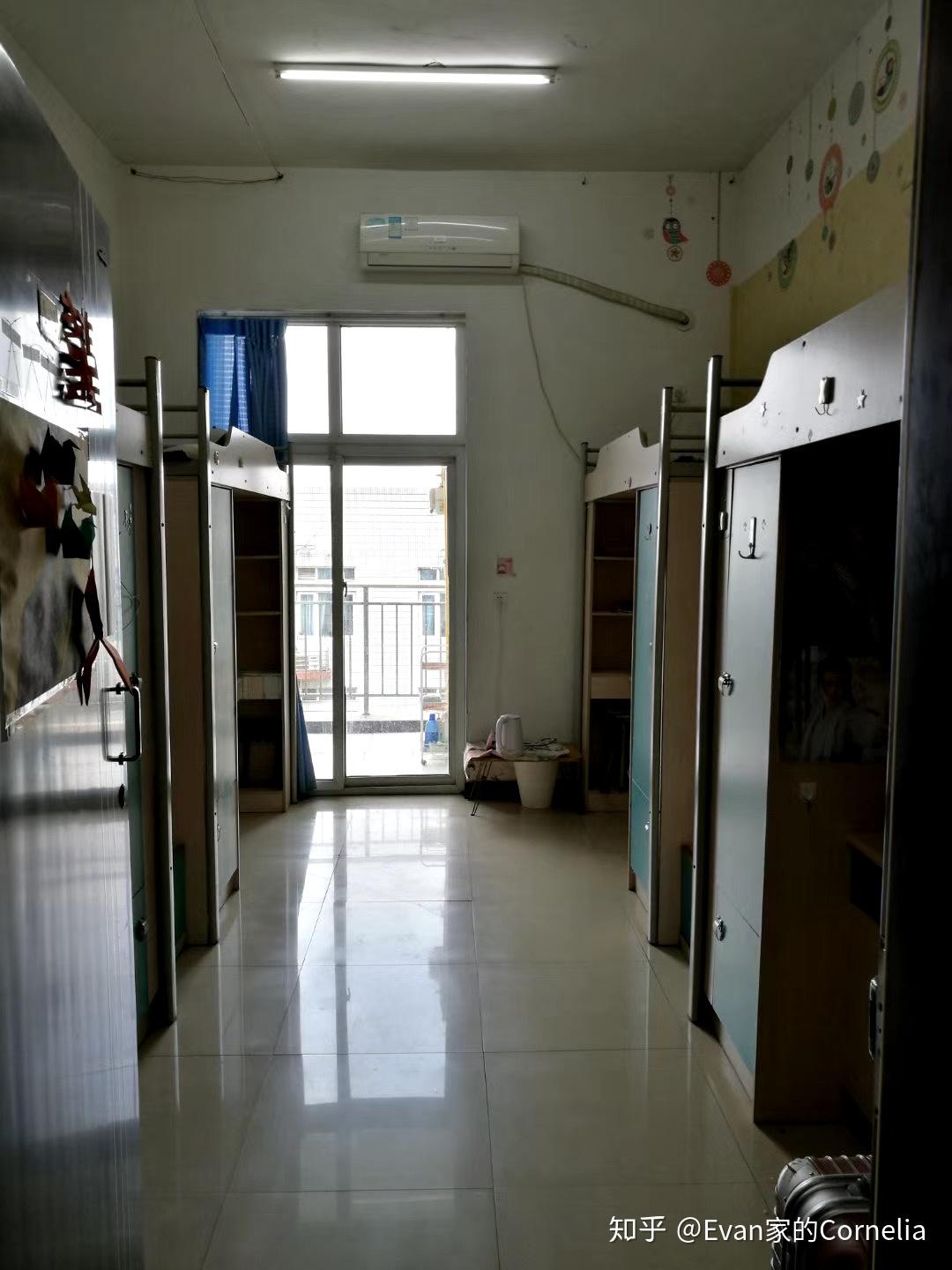 四川外国语大学的宿舍条件如何校区内有哪些生活设施