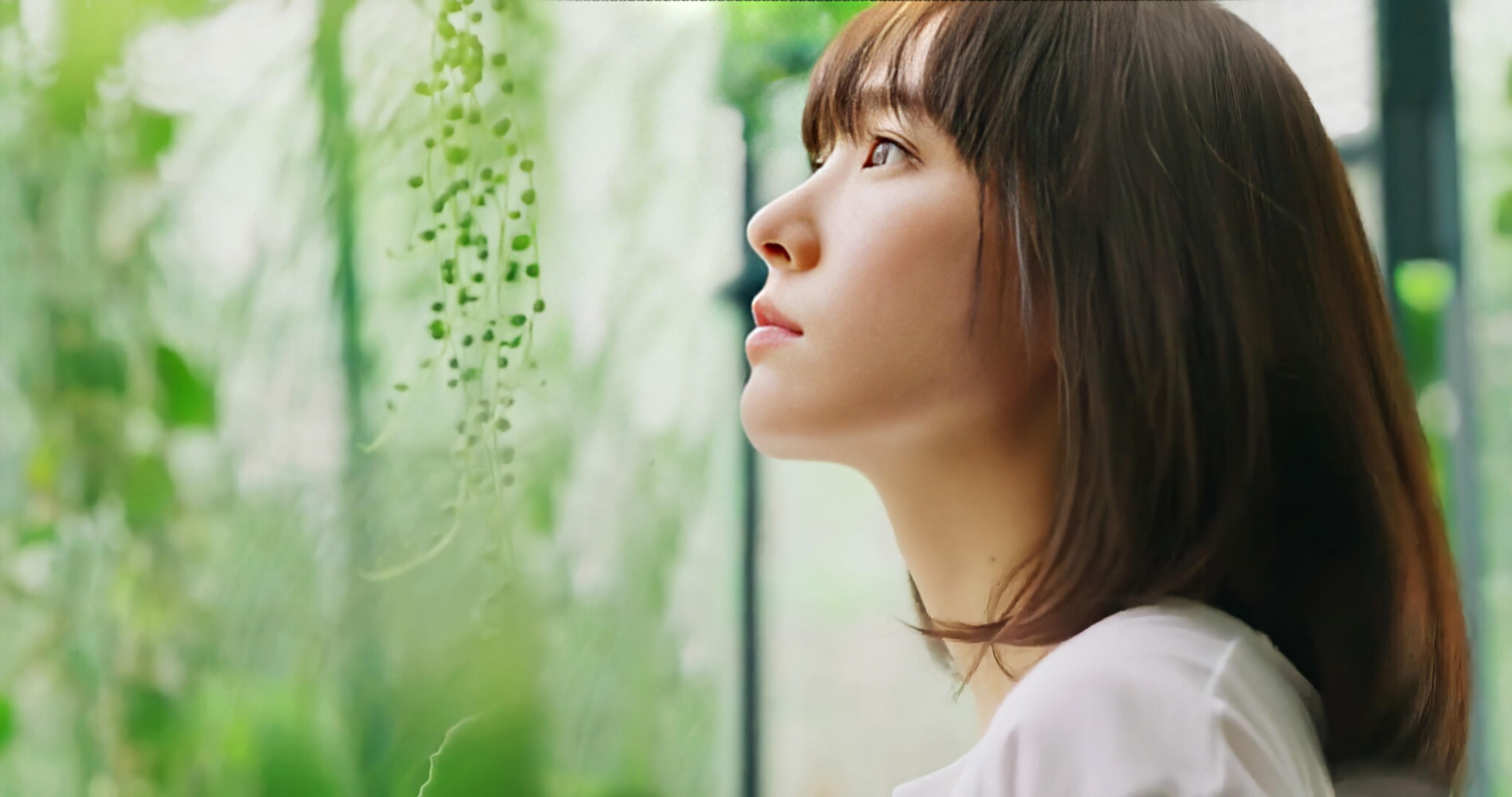 能不能给我几张新垣结衣超好看的照片?