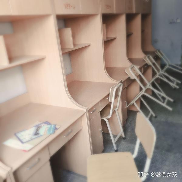 南阳农校女生宿舍图片.