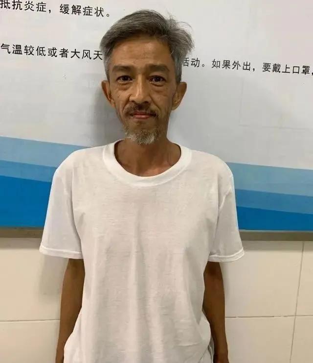 住别墅开玛莎拉蒂的流浪汉火了是马来西亚华人前妻在美国