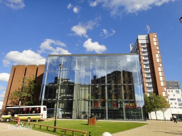 aston university图片来源:百度百科创校年份:1895年学校类型:公立