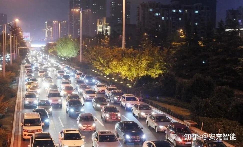 必看!小长假堵车不堵心,新能源车省电小妙招来啦→