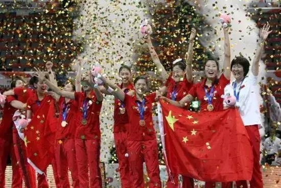 女排世界杯中国队 3:0 击败阿根廷,11 连胜获得冠军,如何评价女排的表现?-女排迎战阿根廷