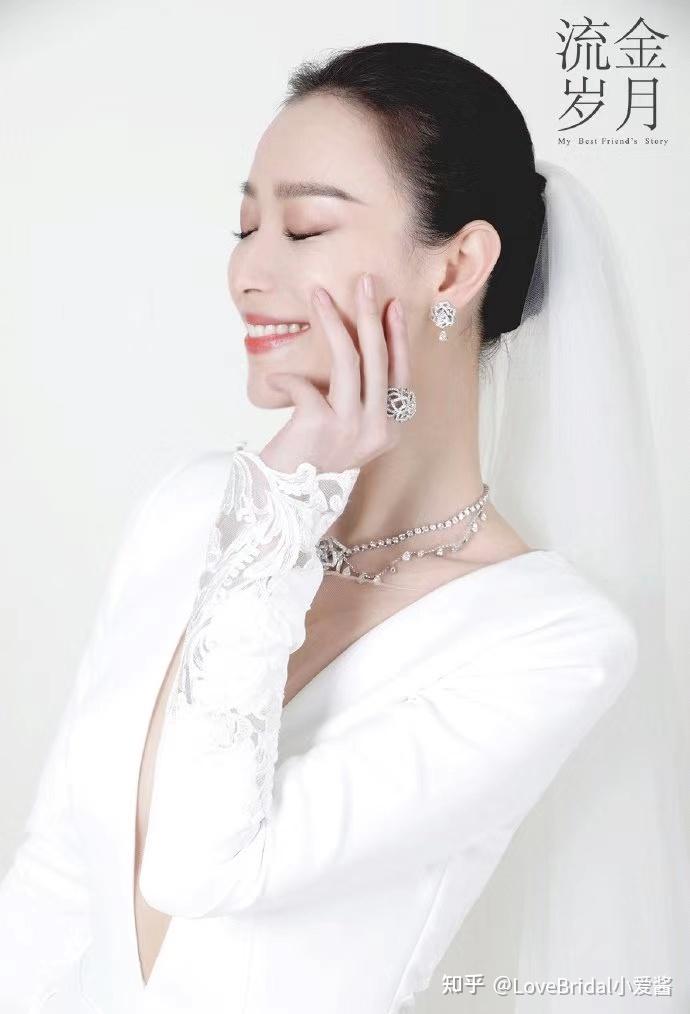 扒扒倪妮在《流金岁月》里的同款婚纱,原来是这个牌子