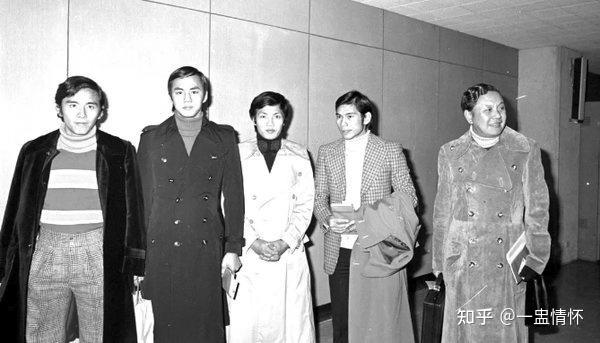 再看张彻的《五毒》：万针衣、红背兜依旧让人不寒而栗 - 知乎